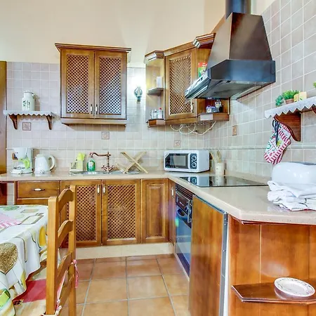 Finca La Bonita * Las Galletas